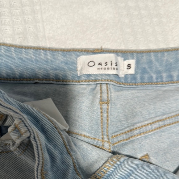 Blue High-Waisted Distressed Jean Shorts - Picture 3 of 7